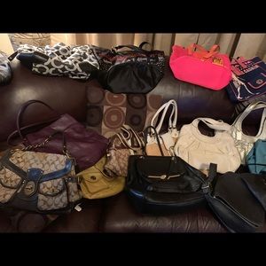 Coach purses. Different styles and types.